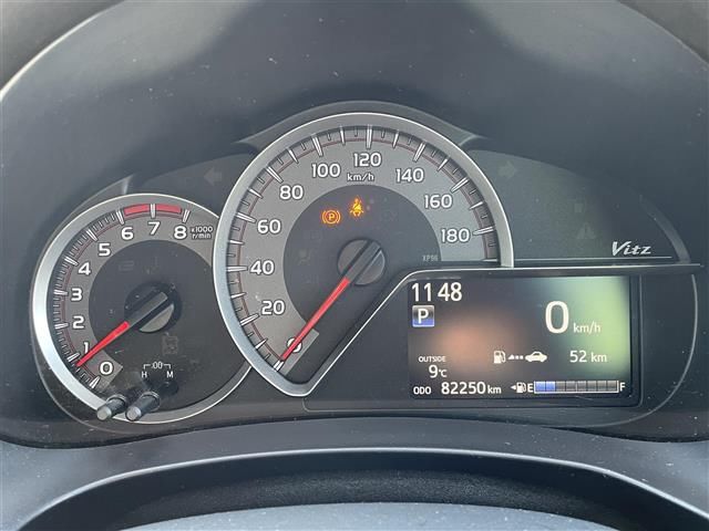 2015 TOYOTA VITZ